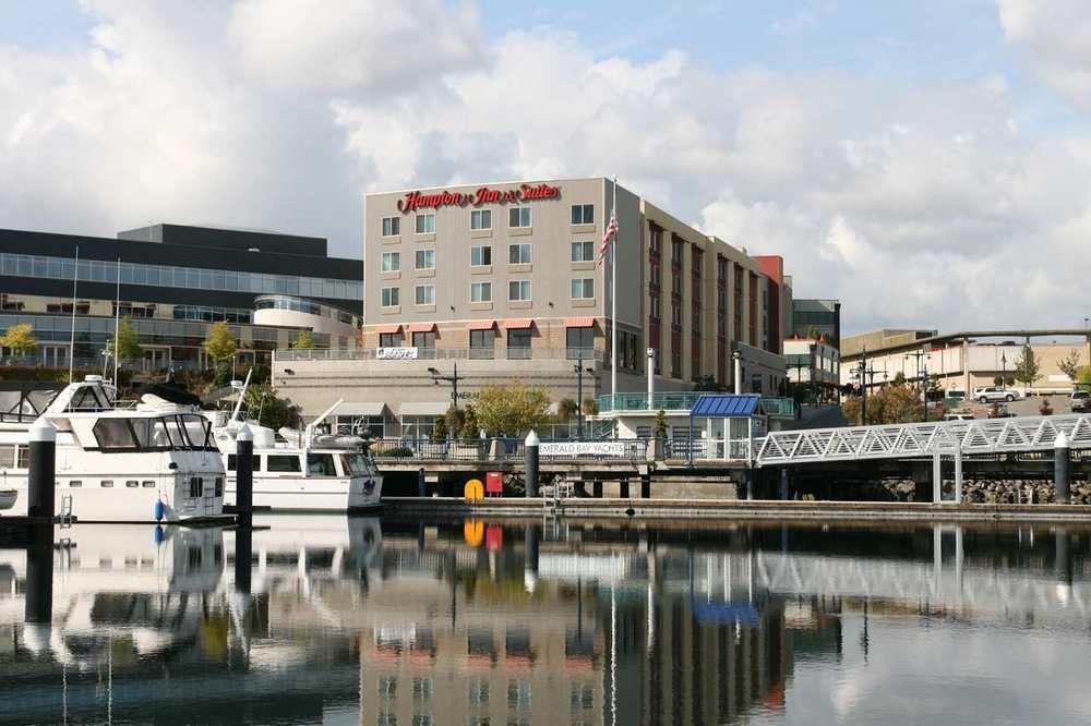 Hampton Inn & Suites Bremerton Exterior photo