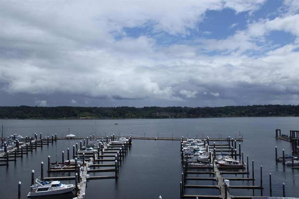 Hampton Inn & Suites Bremerton Facilities photo